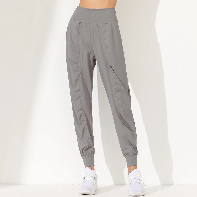 Lightweight  Breathable Yoga Pants with Pockets
